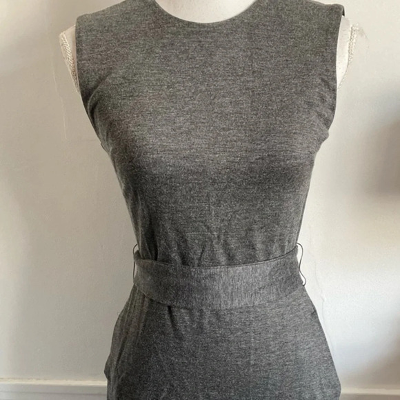 Babaton Aritzia • Heathered Grey Ranvir Tie Waist Dress - Picture 2 of 7